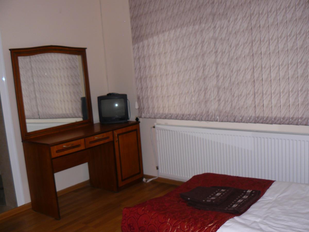 אסנובגראד Guest House Nani מראה חיצוני תמונה