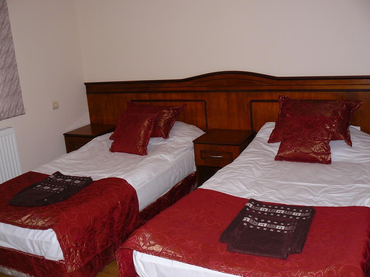 אסנובגראד Guest House Nani מראה חיצוני תמונה