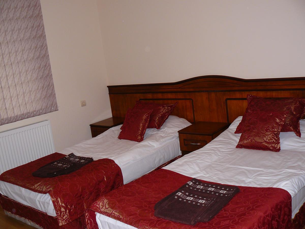 אסנובגראד Guest House Nani מראה חיצוני תמונה